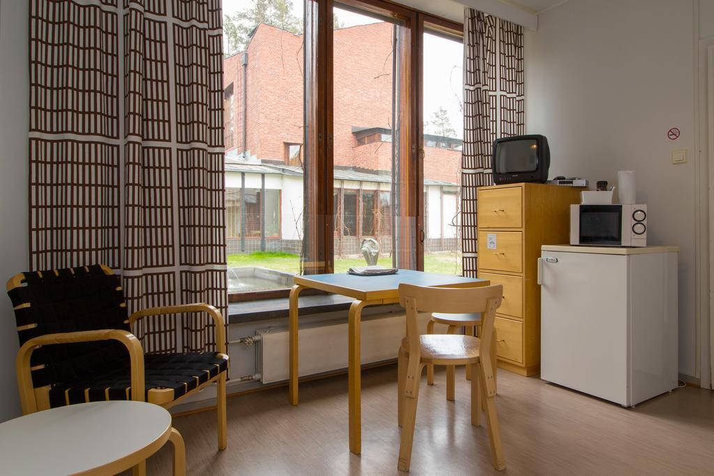 Saeynaetsalo Town Hall Guestroom Saynatsalo Exterior photo